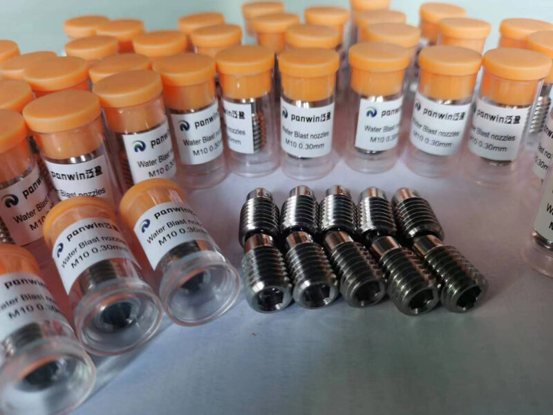 42-40K 2800Bar Ship Waterblasting pipe cleaning  Sapphire M10 Nozzles