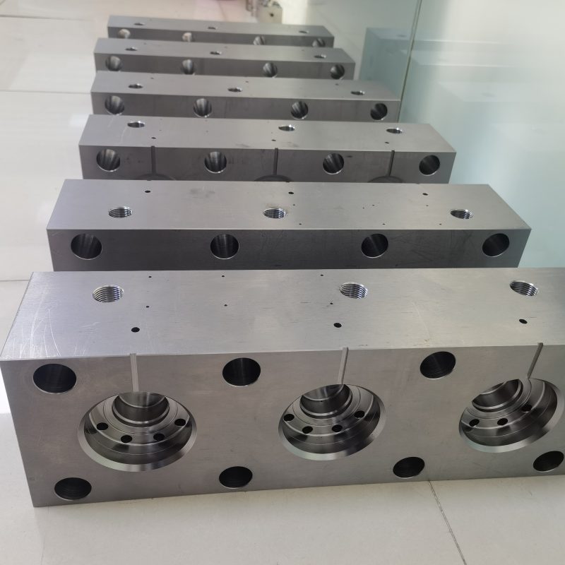 40K 2800Bar UHP Hydro-Jet Jetstream 4240 Manifold