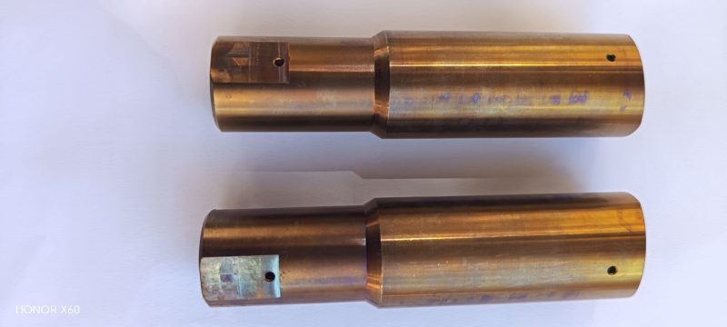 China Manufacturer UHP 2800Bar 15 Degree Offset Nozzle Carrier with Long Water line Nozzles - Image 2