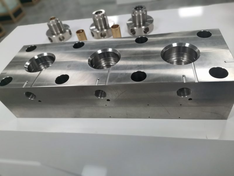 20000psi Hydro Jet Surface cleaning machine parts 4220 Manifold