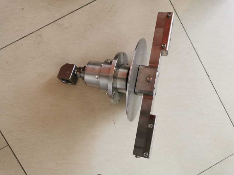 40Kpsi 2800bar UHP Water Jet Multifunctional Ship Hull Crawler Spraying Bar Swivel - Image 4