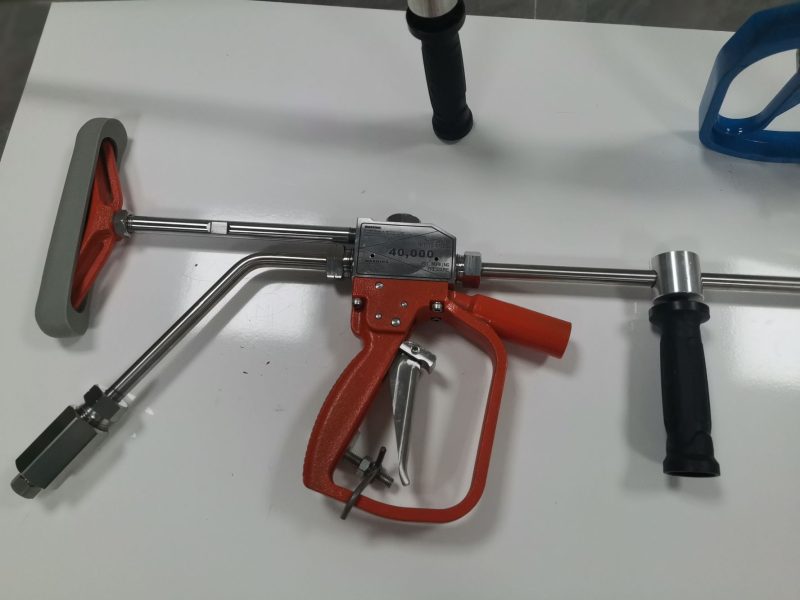 40000psi Pressure Water blasting cleaning machine parts 40K Hand Control gun Dump Style - Image 6