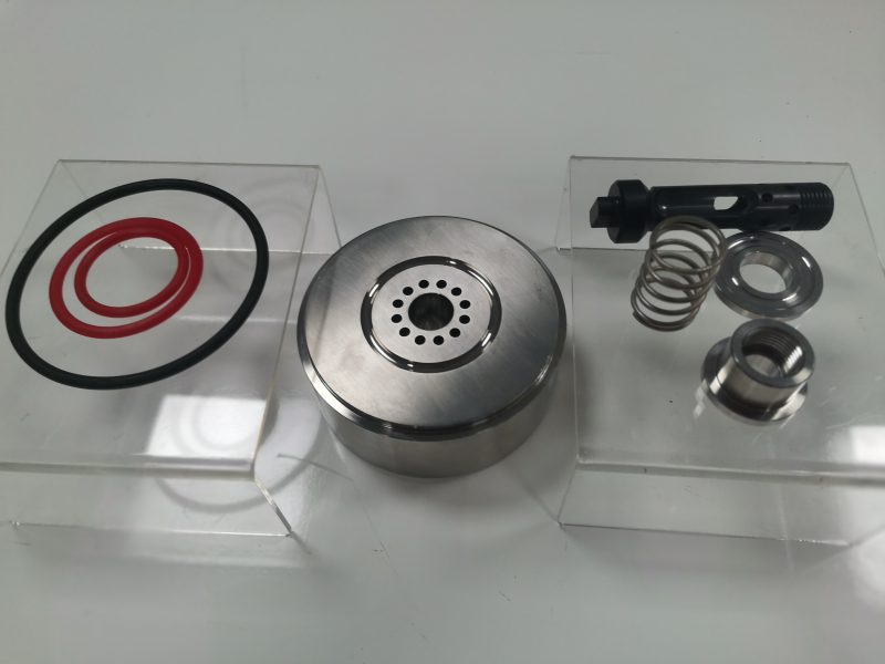 Hydro water blasting Industry cleaning machine parts Tongjie 40K2800 Kgs Uni-Valve Assemblies - Image 6