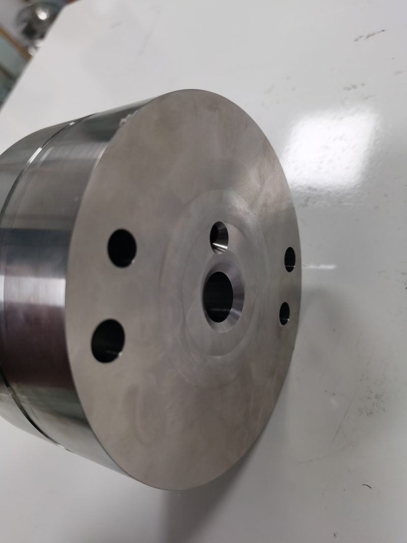 40000psi pressure rated surface preparation waterjet blasting direct drive pump for URACA Cylinder End Bell - Image 4