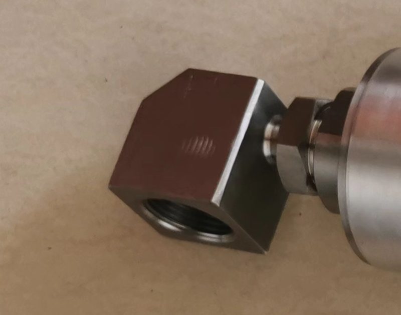40Kpsi 2800bar UHP Water Jet Multifunctional Ship Hull Crawler Spraying Bar Swivel - Image 5